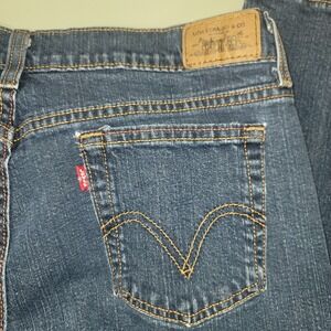 Levis 505 Straight Leg Jeans Womens 12M Medium Wash Blue Stretch Denim 505